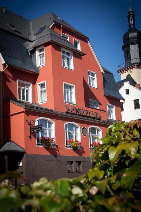Ratskeller Thum Hotel Bagian luar foto