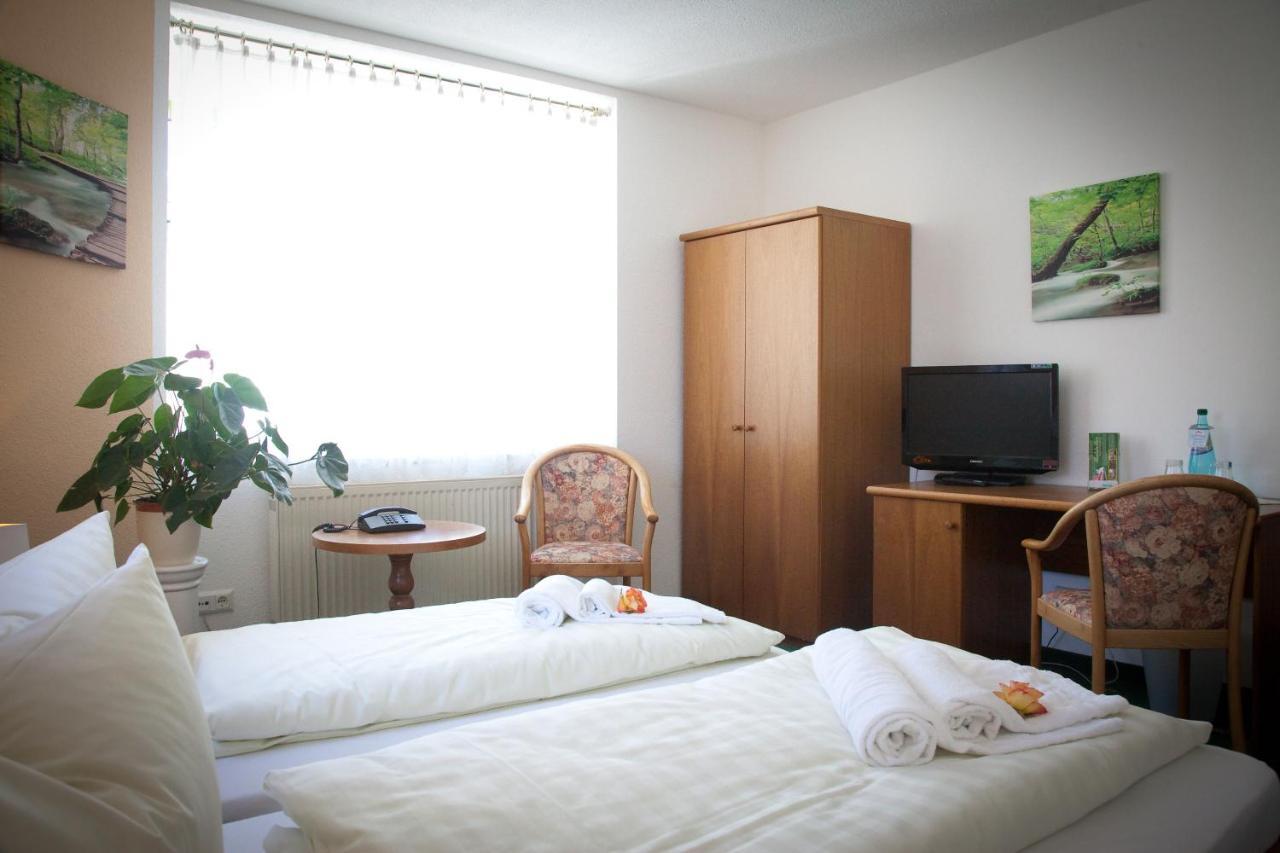 Ratskeller Thum Hotel Bagian luar foto